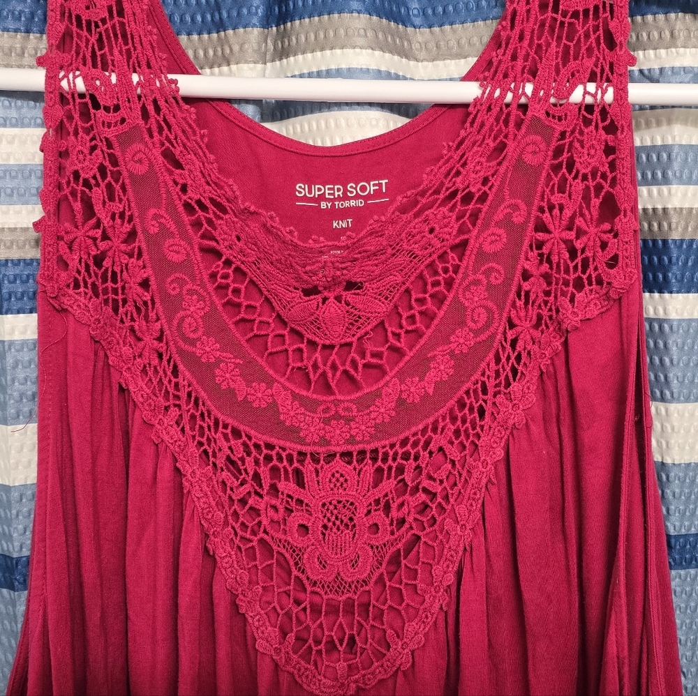 Torrid Pink Lace Trim Tank Top - Picture 3 of 4